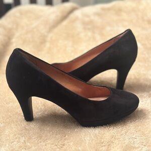 Clarks Elegant Black Suede Heels